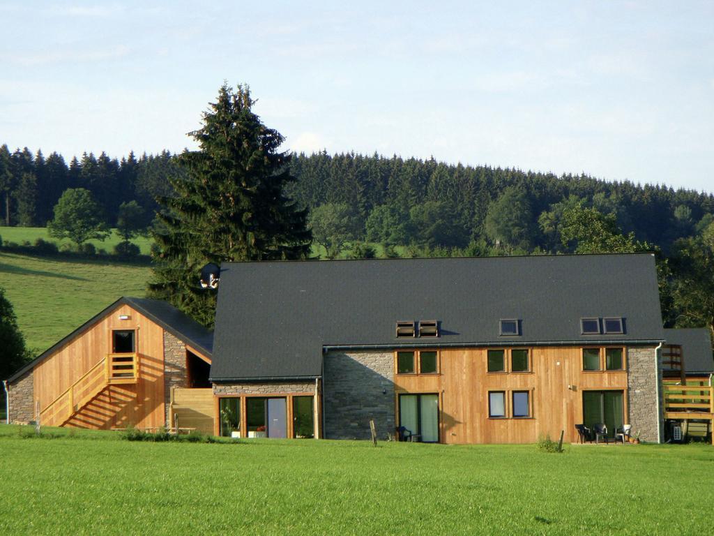 Beautiful Villa With Heated Outdoor Pool Manhay Exterior photo